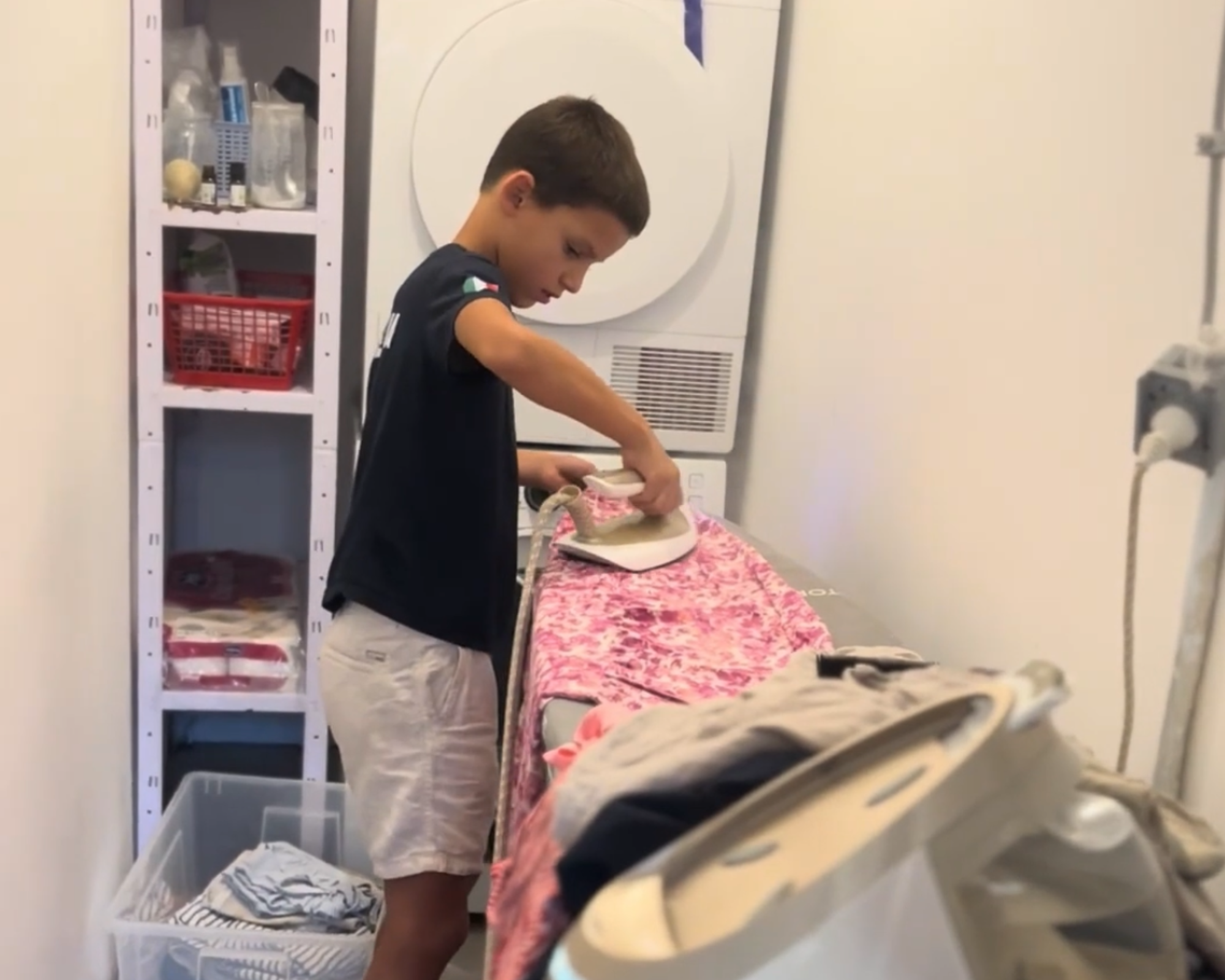 Kako organizirati kućanske poslove u obitelji s djecom različite dobi?